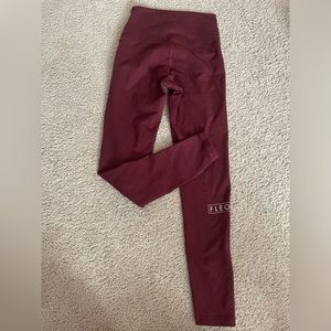 FLEO workout leggings